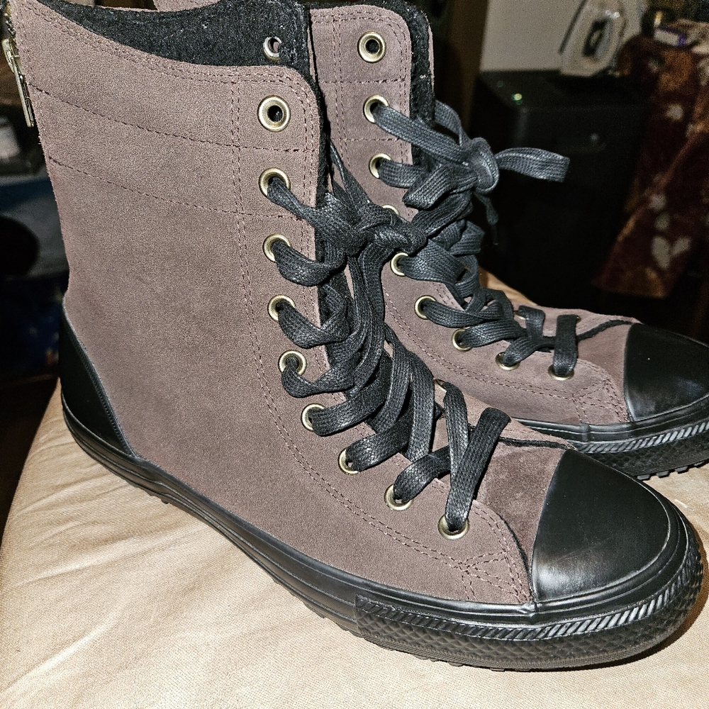 Converse All Star Brown Leather/Suede Boots w Back Zipper, women's size 10